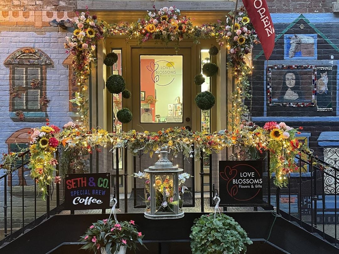 Love Blossoms Flowers & Gifts - Easton Flower Delivery