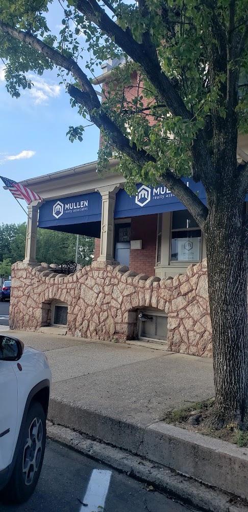 Blue Mountain Abstract Company