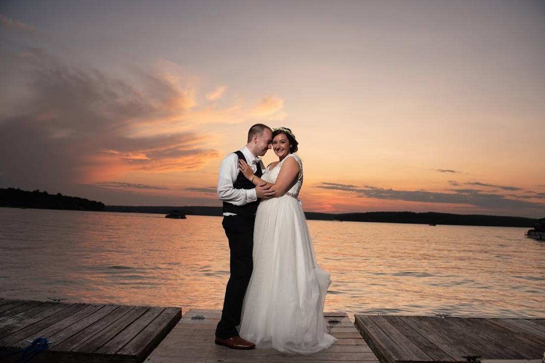 JFAB Photography - Josh and Amber Finsel Photography